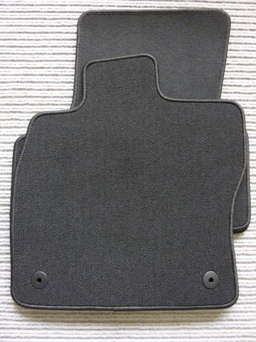 Lengenfelder Rips Floor Mats For Mercedes Benz W203 S203 C-Class – Anthracite, Made In Germany
