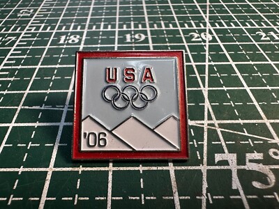 2006 Winter Olympic's Team USA Athlete Sport Rings Gold Lapel Hat Pin 