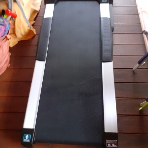 Laufband Cardiostrong TR70i (Modell 2013/2014) - Bild 4 von 10