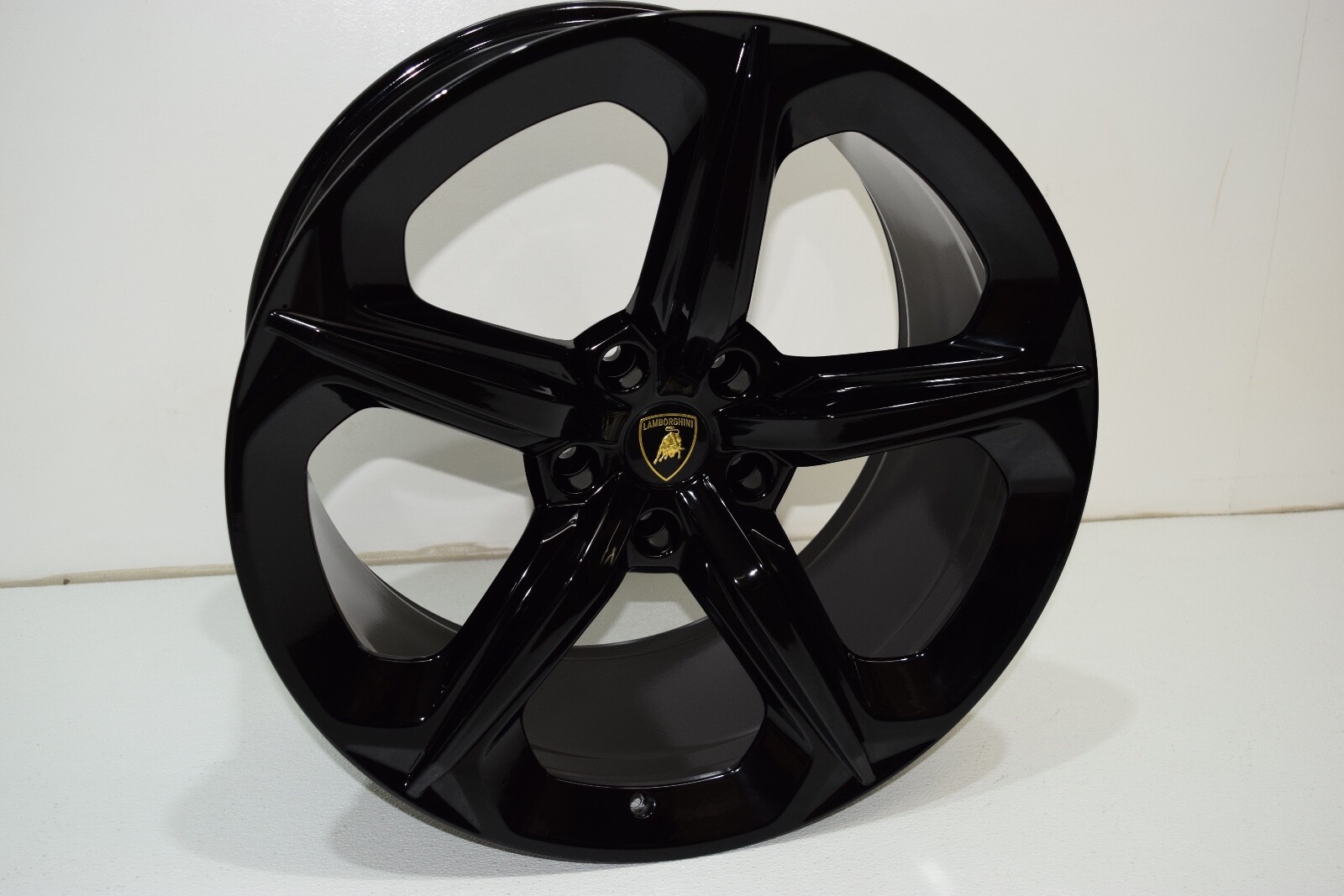 21” LAMBORGHINI URUS Factory OEM Wheels Rims black