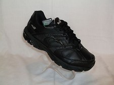 AVIA TAYLOR BLACK LEATHER WOMENS ATHLETIC SHOE NEW IN BOX