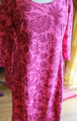 Julia Wang Ballonkleid; Pink/Beere; Blüten, Gr. XS,S,M;  Baumwolle; Neu!