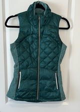 Lululemon Down For It All Vest Size 4 Puffer Goose Down Packable Outdoor AA108