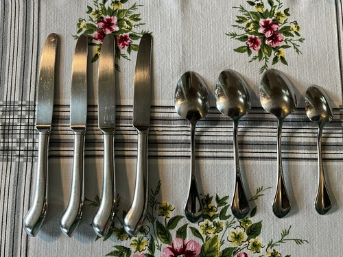 Oneida CAPELLO Stainless 4 Dinner Knives 3 Spoons 1 Tsp Cutlery Glossy Flatware - Picture 2 of 14