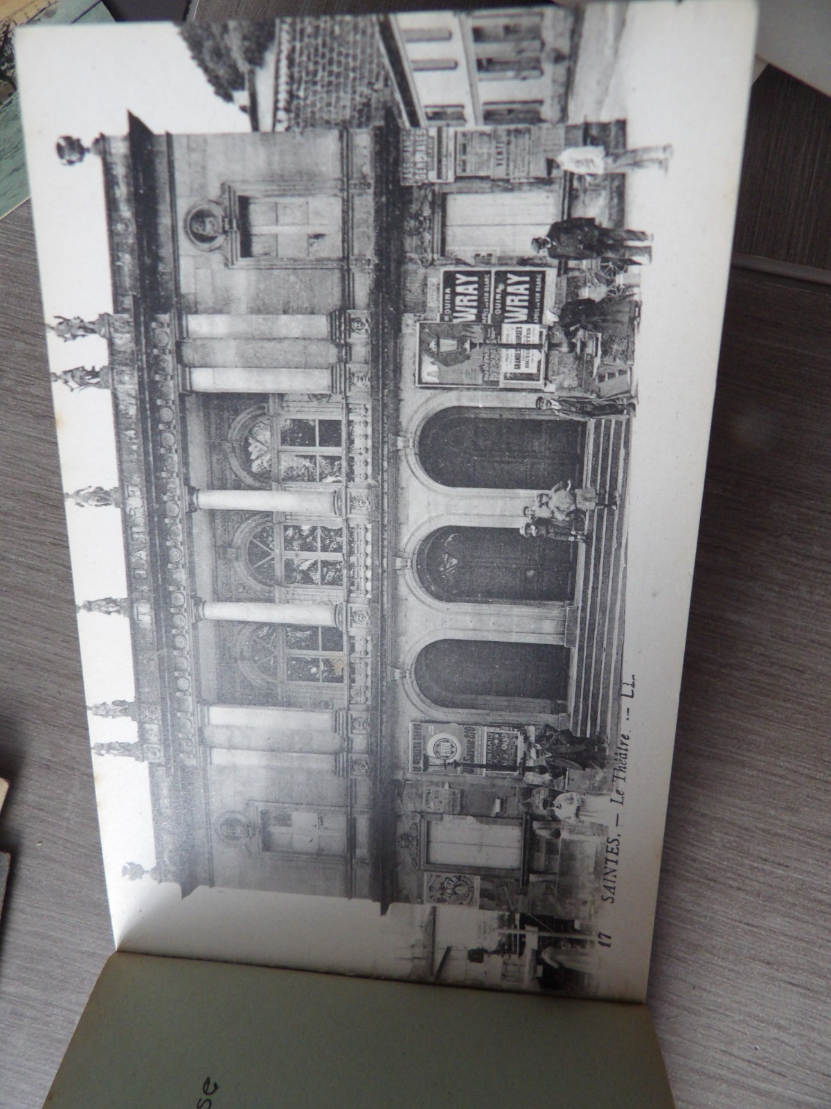 notebook 10 postcard of SAINTES