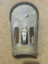 One Burton C60 Snowboard binding High Back Large Grey