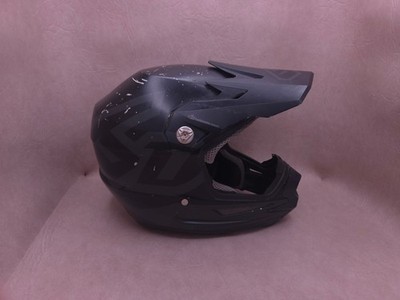 6D HELMETS ATR-1 Solid Helmet.Youth Medium
