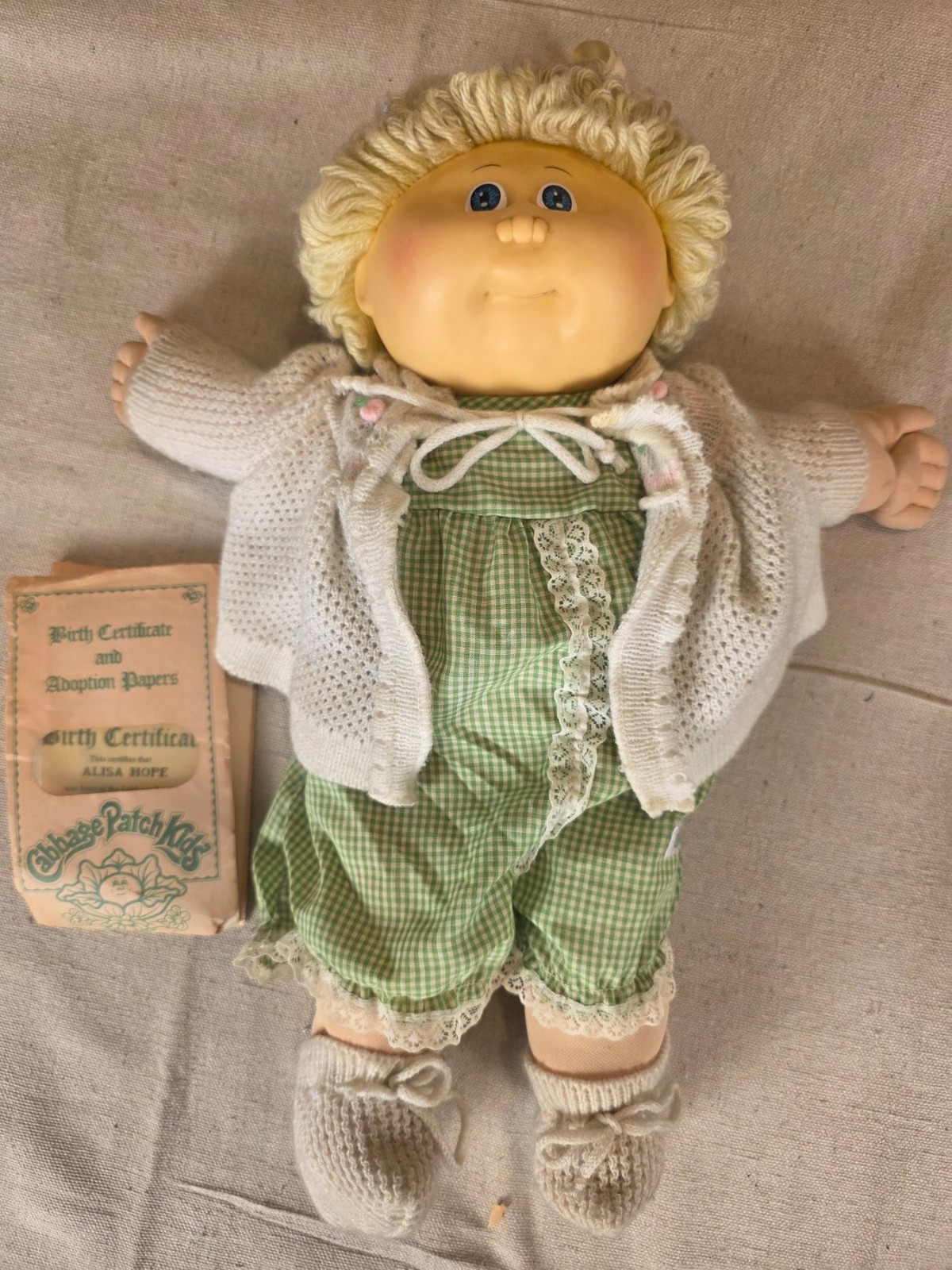 Vintage 1982 Cabbage Patch Kids Doll Alisa Hope Blonde Hair Green Outfit