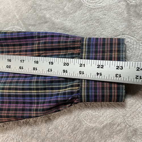 Camisa arco iris a cuadros negra con botones para hombre talla grande - Imagen 5 de 7