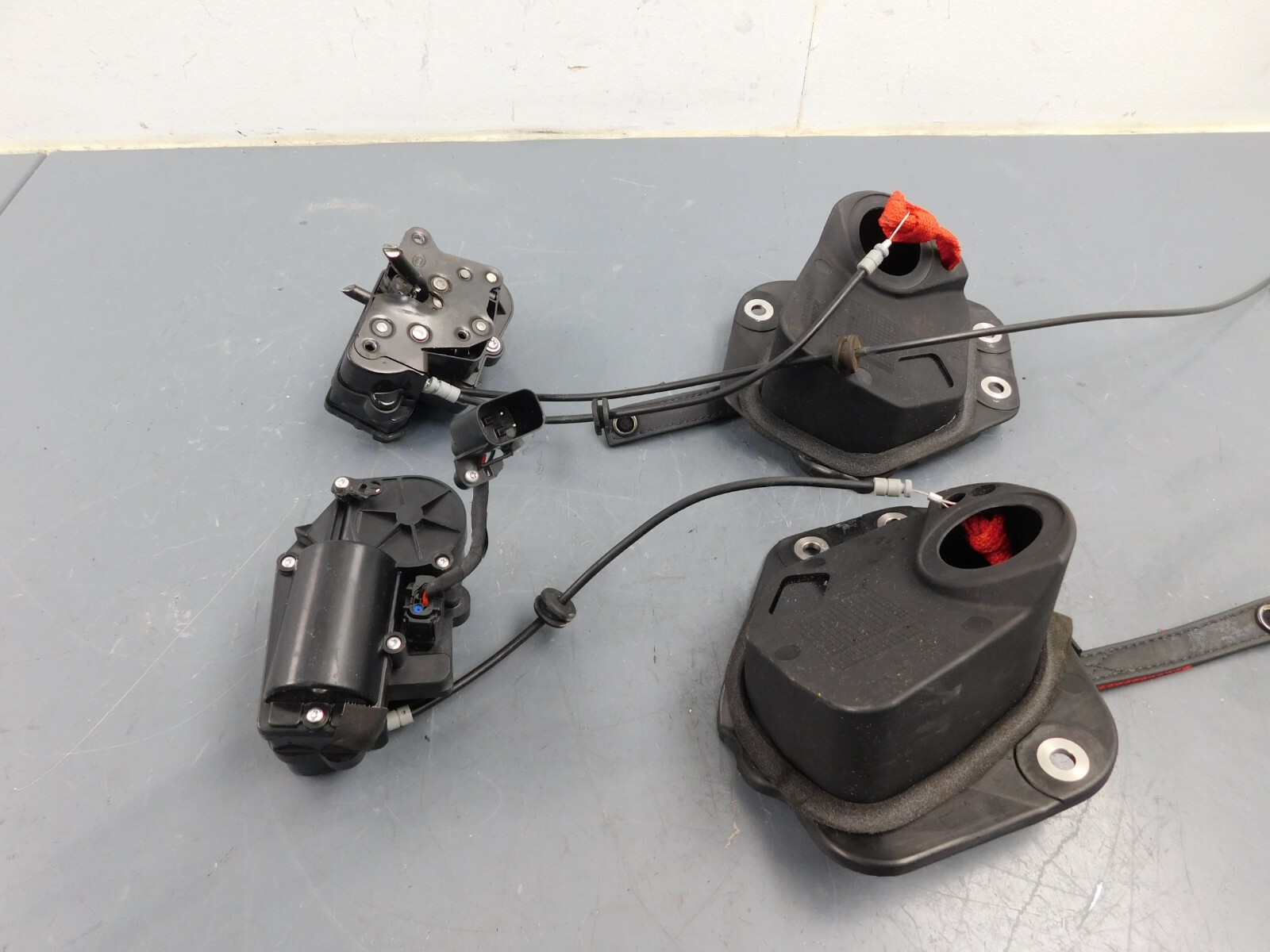 2019 17 18 19 20 McLaren 720S 720 Power Door Release Latch Assemblies #3721 X4