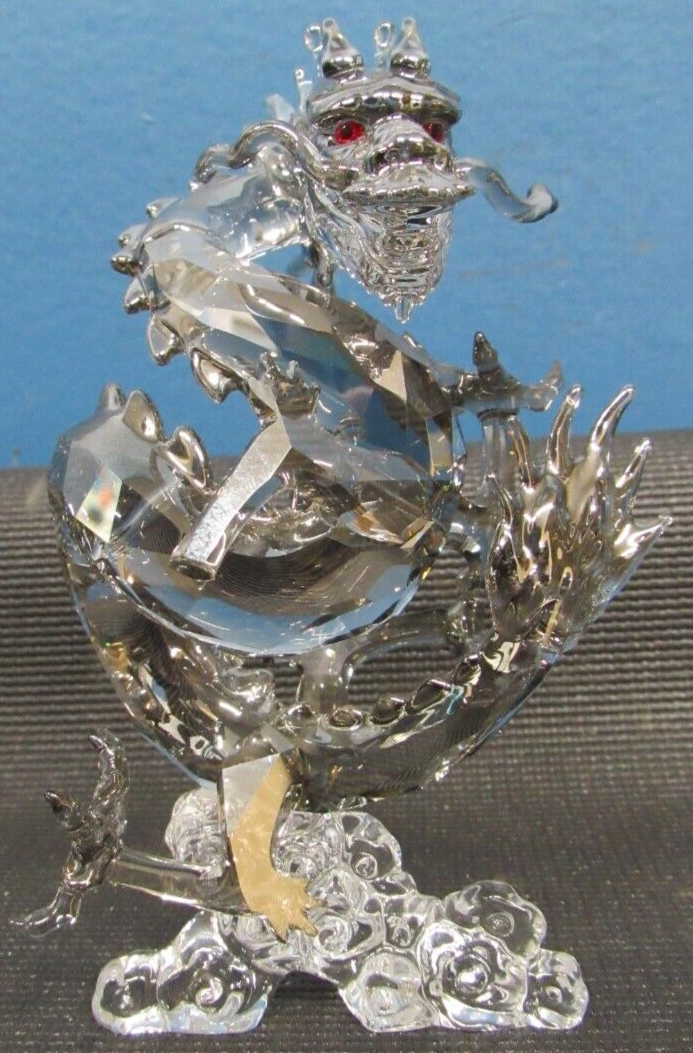 Swarovski crystal dragon 1096752 SCS 25th anniversary DAMAGED READ