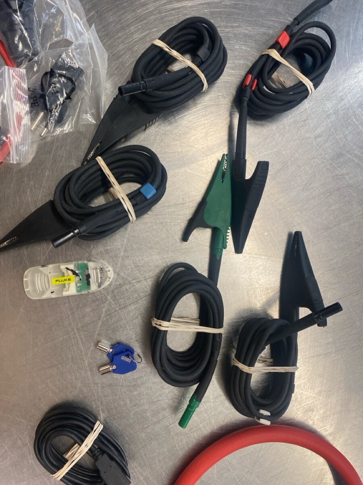 Fluke 435 Series II Power Quality and Energy Analyzer w/ Accessories