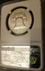 Foto 2 di 2