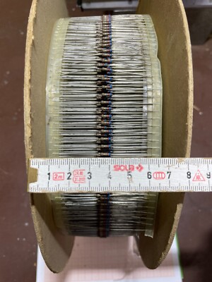DDR Feste Schicht-Widerstände gegurtet 75mm 620 Ohm 5% 0,3W ca. 7000 Stk. #AS-I