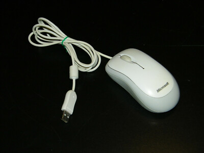 Microsoft Basic Optical Mouse v2.0 USB PS2 Compatible                       **12