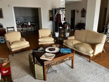 Set Salotto 2 Poltrone e un Divano Bianchi/Crema Roma Condizioni Buone 