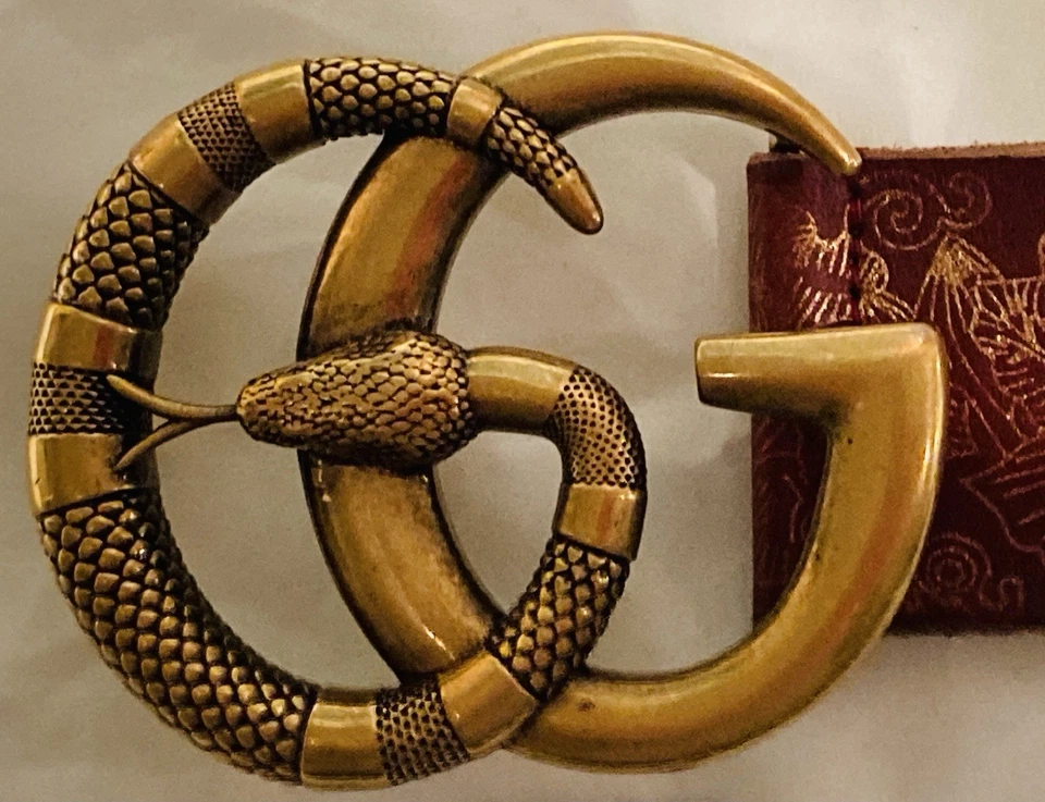 AUTH GUCCI NEW W/OUT TAGS SNAKE/DOUBLE G BUCKEL EMBOSSED BELT BURGUNDY US 34!! - Image 4 of 4