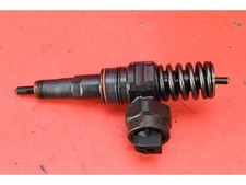 VW BORA Variant 1J6 Einspritzdüse 038130073F 1999 36015944