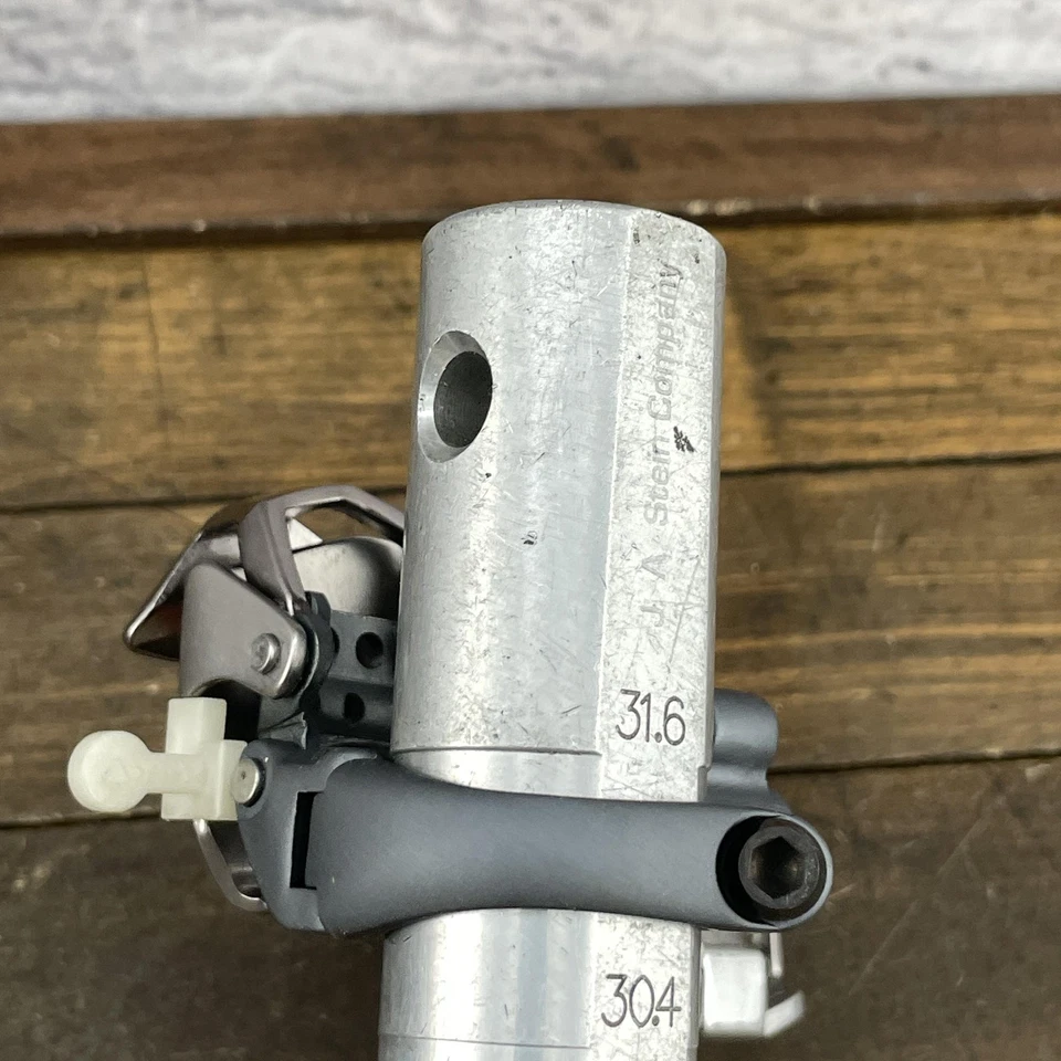 Vintage Shimano XTR FD-M950 Front Derailleur NOS 1 1/4 31.8mm Top Pull Japan - Image 3 of 4