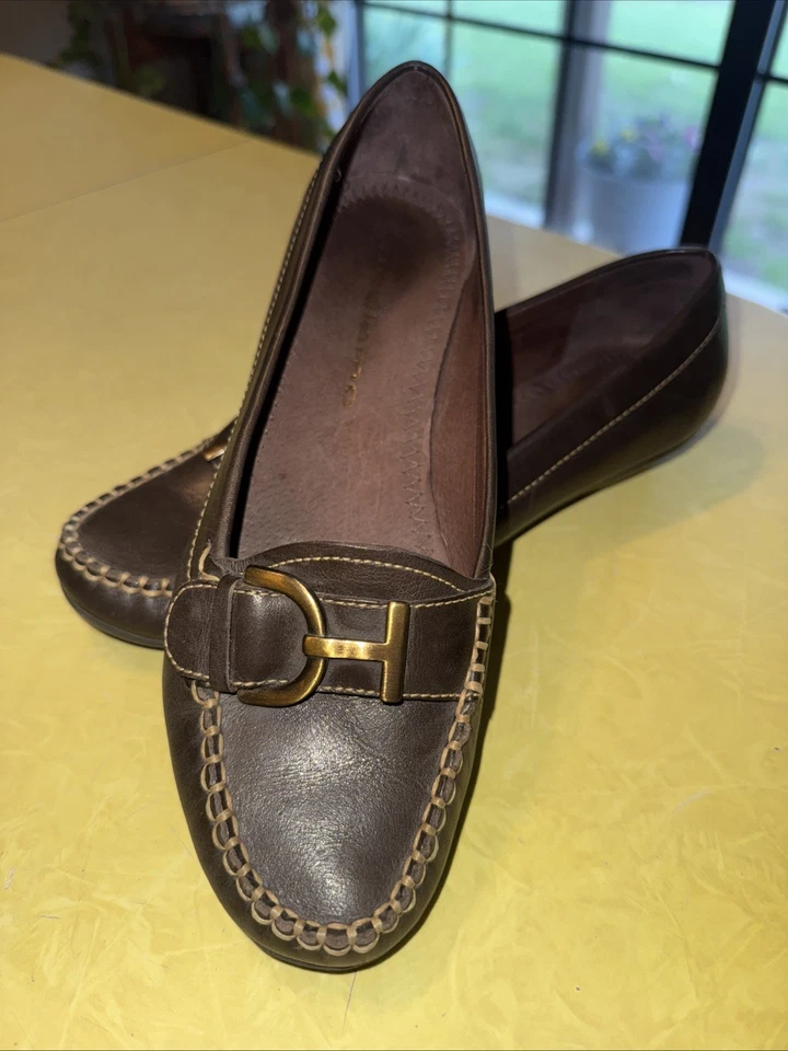 Женские мокасины Andiamo размер США 7 без застежек коричневые кожаные с пряжкой - Изображение 4 из 4