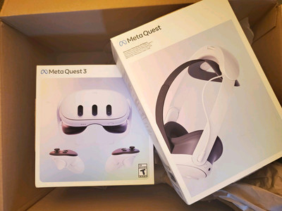 ''Halloween'' Meta Quest 3 VR Headset w/Controllers & Meta Elite Strap w/Battery