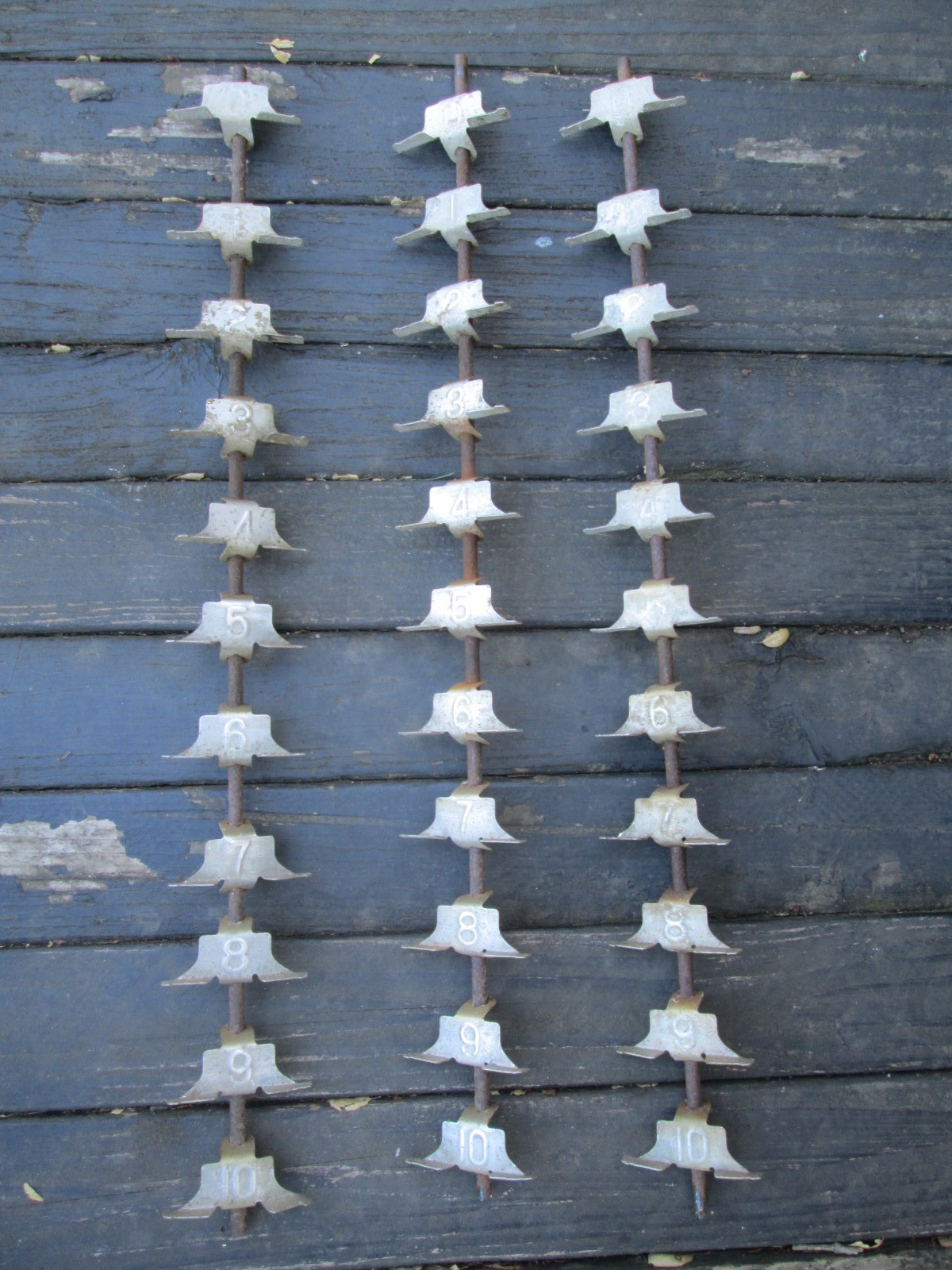 Ten Gallon Visible Gas Pump Gallon Markers -needs work