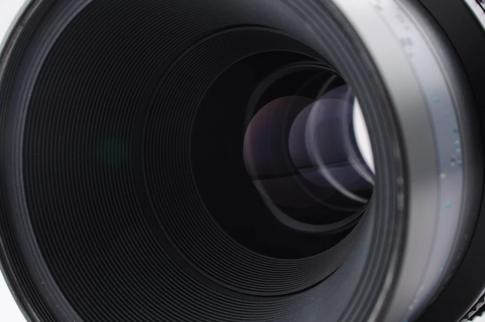 **Casi COMO NUEVO** Mamiya Macro M 140 mm f/4,5 M/L-A + Tapa para RZ67 Pro II IID Japón - Imagen 2 de 4