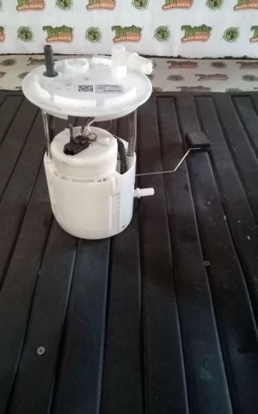 Fuel Pump Engine Mounted Turbo Fits 10-19 FLEX 3397399 Foto 3 de 4