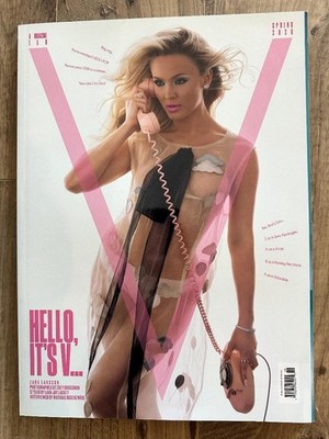 HELLO ITs ZARA LARSSON V Magazine No. 159 Spring 2026 GIRL ON FIRE Karoline Niek