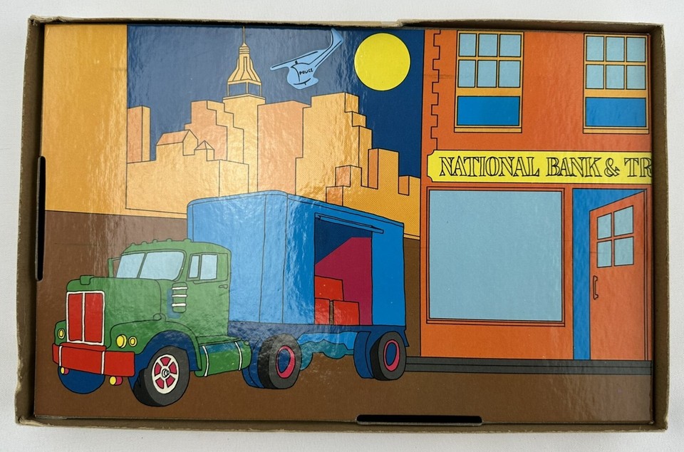 1974 The Amazing Spider-man Adventure Set Colorforms in Very Good Cond ...