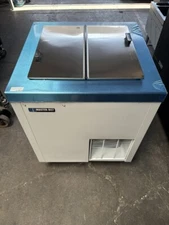 NEW 31" Flip Lid Ice Cream Dipping Cabinet Master-Bilt DC-4D Freezer 115V #3513