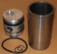 Zylindersatz Zylinder Kolben 82,55 IHC D-Serie 212 214 215 320 322 430 432