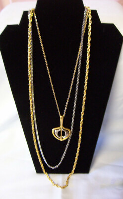 NECKLACE AVON Unique Retro 15'' Triple Silver & Gold Color Strand w/Pendant (A2)