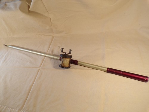Vintage / Antique 14 foot Telescoping Fishing Rod w/ Reel Cabin Cottage Decor - 第 1/7 張圖片