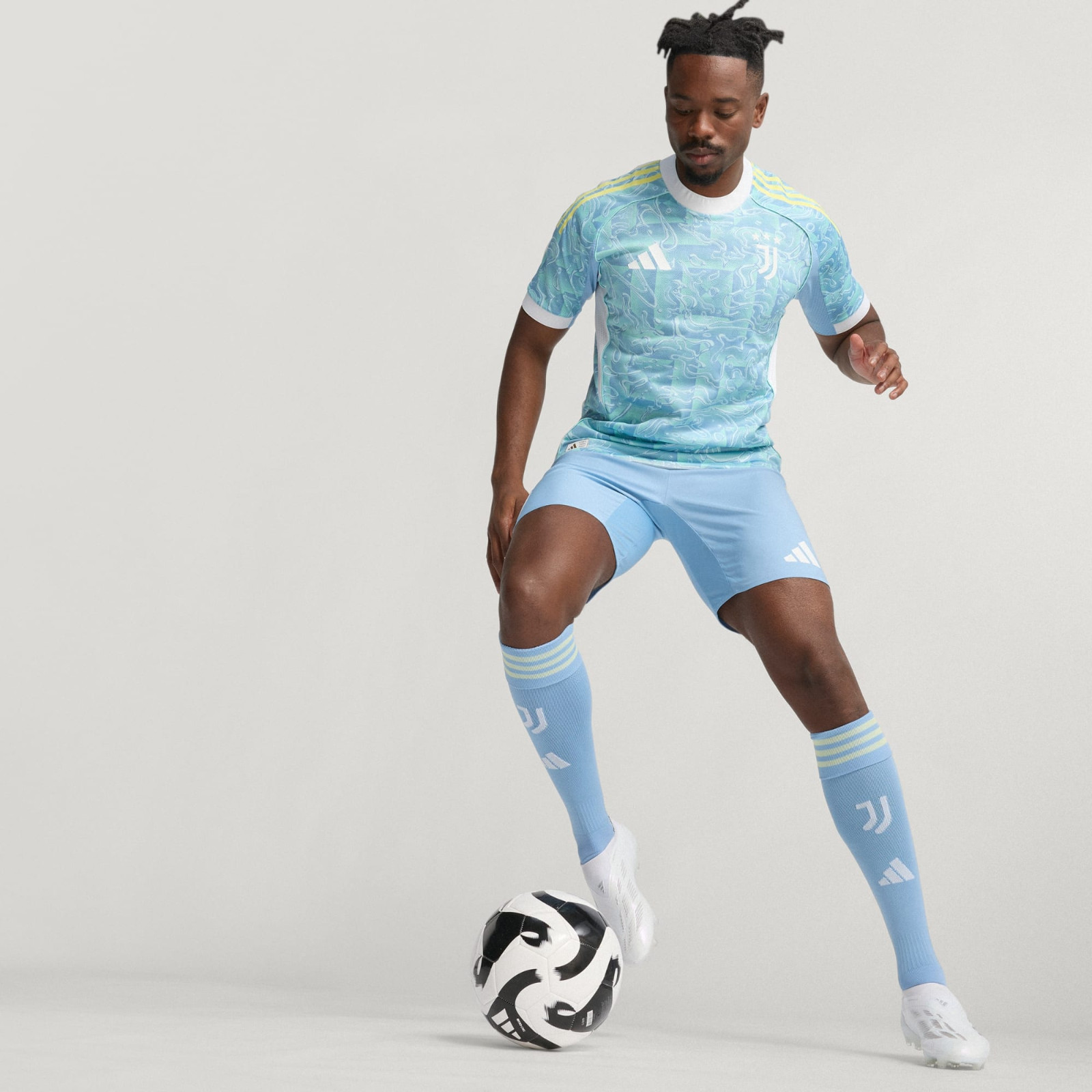 adidas Juventus 25/26 Away Authentic Jersey Ash Blue JJ4312 image 4