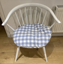 VINTAGE MID-CENTURY/1960s ERCOL WHITE COW HORN CHAIR WITH GINGHAM TIE-ON CUSHION