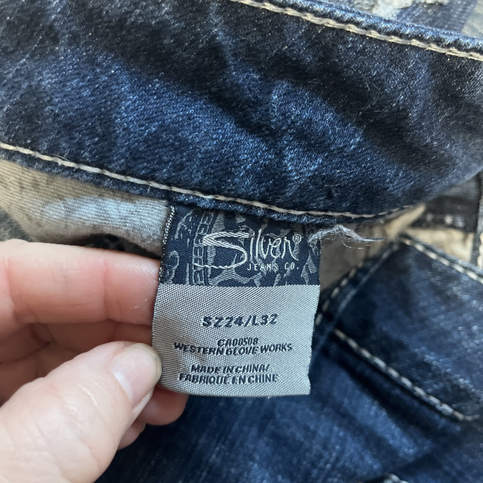 Silver Suki Surplus Women's Dark Wash Flap Pocket Bootcut Denim Jeans 24 (43x32) - View 5