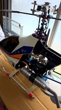 Elicottero radiocomandato Hirobo Shuttle 30 modello usato per ricambi necessita di revisione