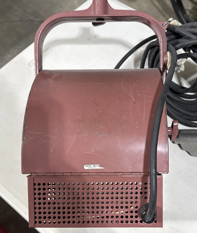 Mole-Richardson Molequartz 1000W Baby Softlite - Image 3 of 4