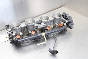 04-05 SUZUKI GSXR750 Throttle Bodies
