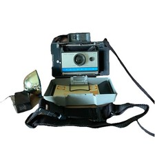 Vintage Polaroid Automatic 210 Instant Film Land Camera W/ Polaroid 268 Flash