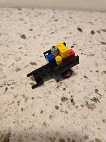 LEGO 1979/1981 KNIGHTS PROCESSION SET #677