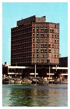 Postcard HOTEL SCENE Cambridge Massachusetts MA f/01 AR9007