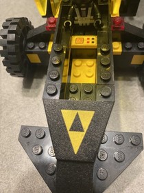 Vintage LEGO Blacktron Space: Battrax (6941)
