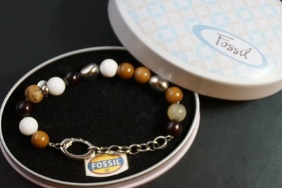 FOSSIL Damen Armband / Damenarmband in Geschenkbox, Holz- und Edelmetallelemente