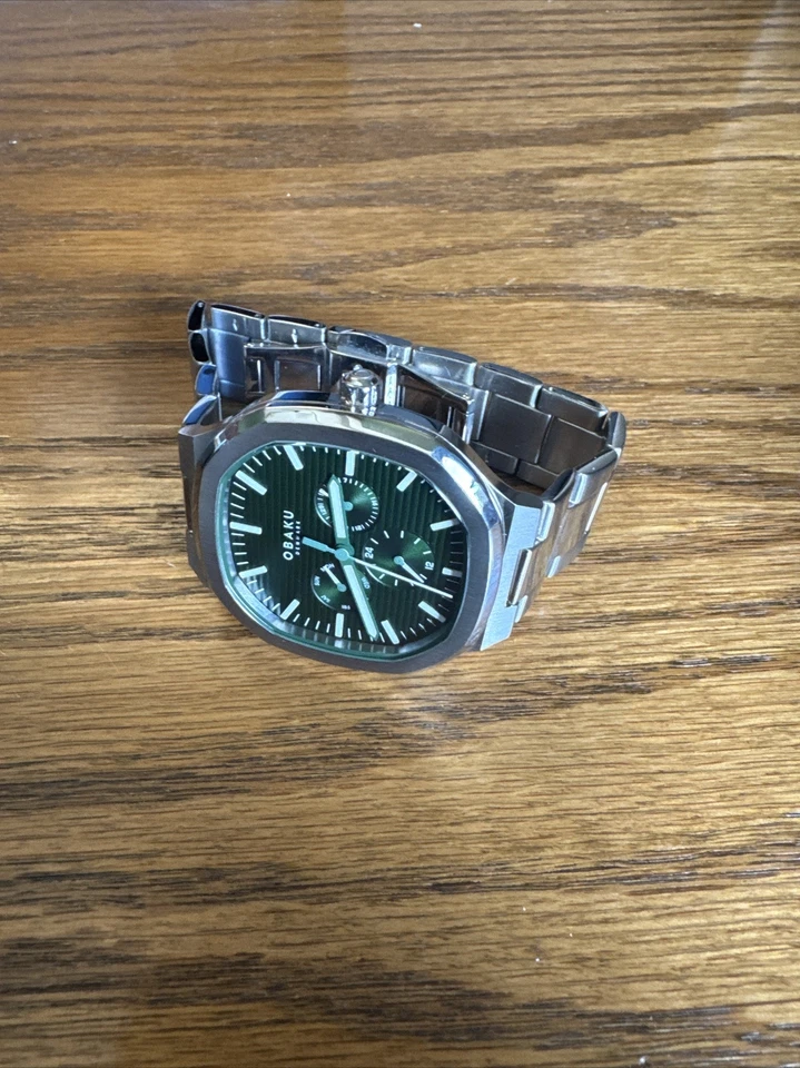 Obaku Stainless Steel mens watch, Green Dial, 42mm, Excellent Condition - Image 3 of 4