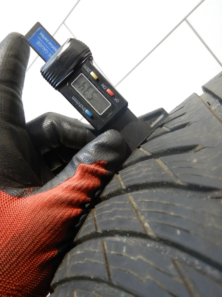 2x Winterreifen Michelin Pilot Alpin 5 265 40 R19 102V DOT1417 5,3mm - Bild 2 von 4