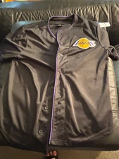 Los Angeles Lakers button up jersey Unk brand Small black Minty clean NBA