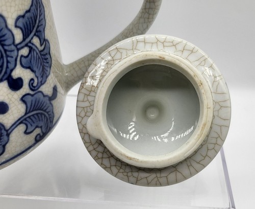 Crazed Vintage Blue and White Teapot Marked Floral Leaves Asian Style - Picture 9 of 14