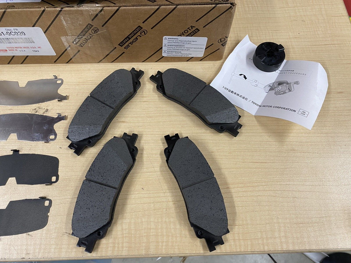 2022-2025 TOYOTA TUNDRA GENUINE OEM REAR BRAKE ROTORS OEM